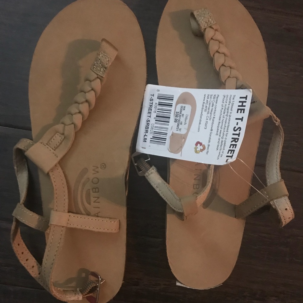 Rainbow 🌈 T street sandal